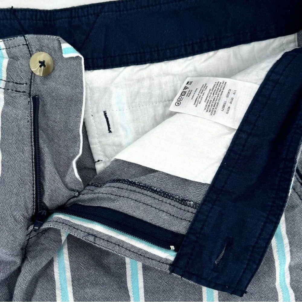Columbia‎ PFG Solar Fade Striped Shorts Size 8